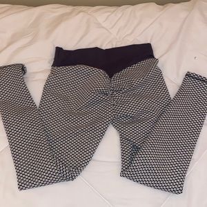 the tik tok leggings